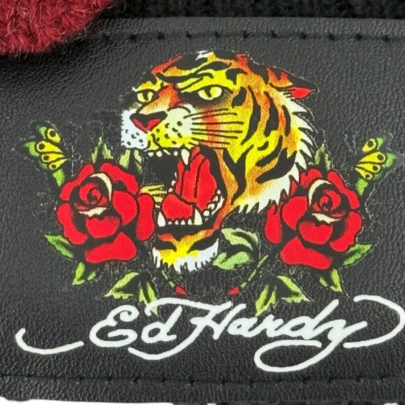 Ed Hardy Women's Black Beanie & Gloves Set With Faux Fur Pom Red Logo NWT - Picture 5 of 8